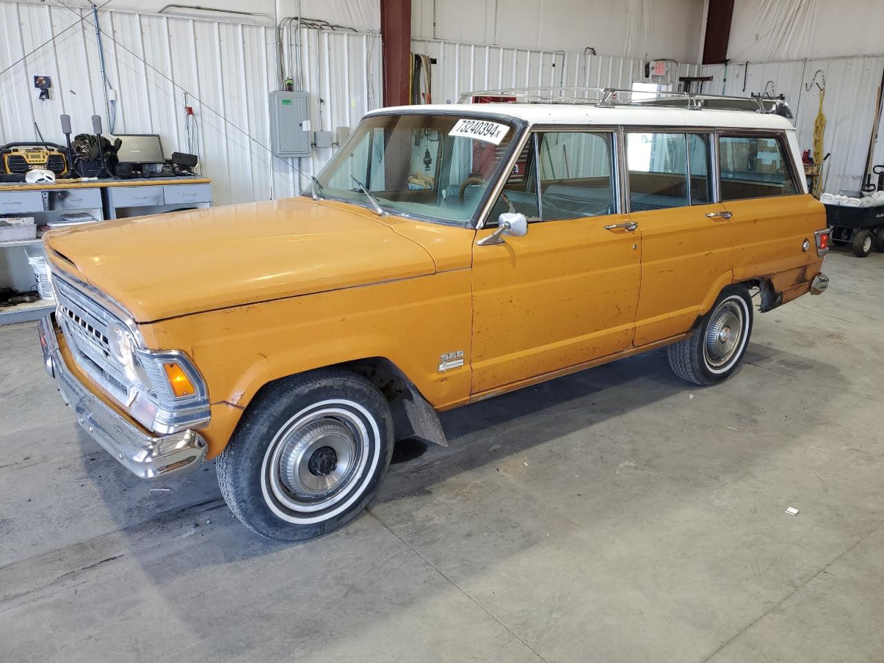 Lot #2974203350 1972 JEEP WAGONEER