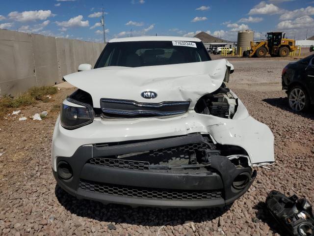 VIN KNDJN2A26J7907698 2018 KIA Soul no.5