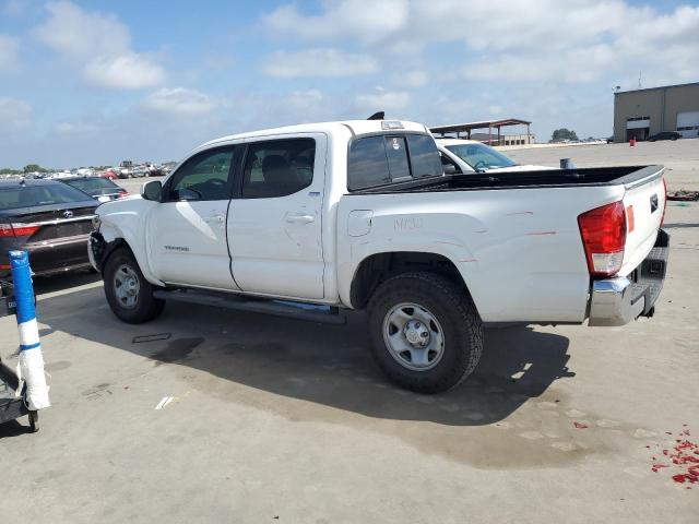 VIN 5TFAZ5CN4GX019392 2016 Toyota Tacoma, Double Cab no.2