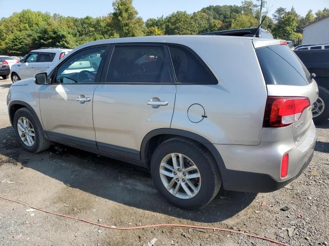 VIN 5XYKT3A61EG463934 2014 KIA Sorento, LX no.2