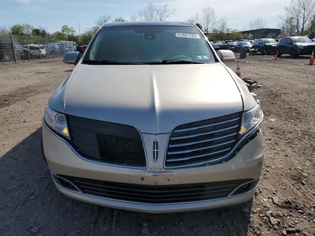2017 LINCOLN MKT - 2LMHJ5AT5HBL01010