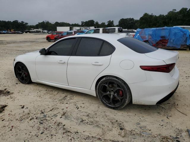 VIN ZARFAMAN8K7600094 2019 Alfa Romeo Giulia no.2