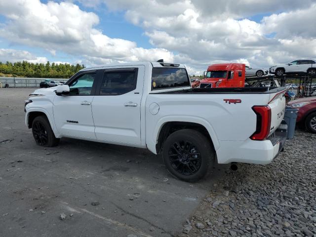 TOYOTA TUNDRA CRE 2024 white  gas 5TFLA5DB0RX185691 photo #3