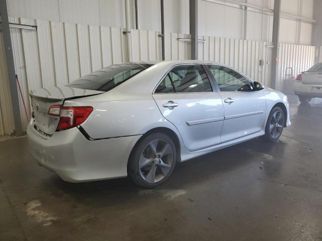 VIN 4T1BF1FK6EU331893 2014 Toyota Camry, L no.3