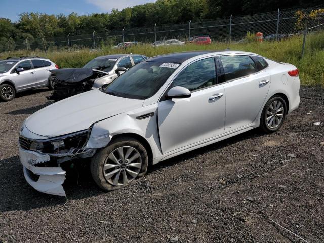 VIN 5XXGU4L39JG222522 2018 KIA Optima, EX no.1