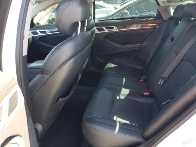 2015 HYUNDAI GENESIS 3. - KMHGN4JE5FU048172