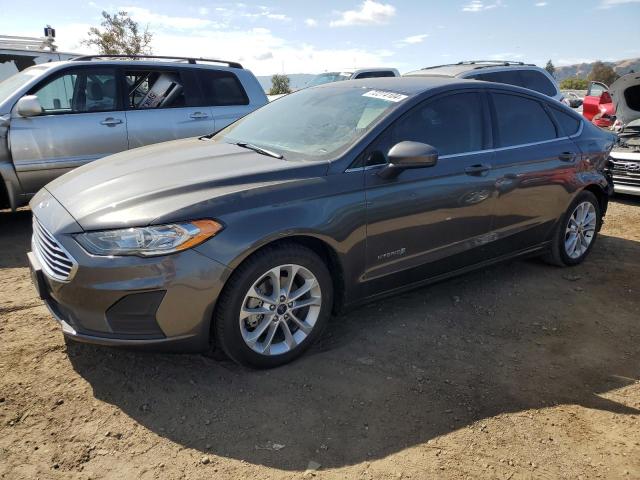 VIN 3FA6P0LU8KR202825 2019 Ford Fusion, SE no.1