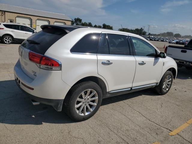 VIN 2LMDJ8JK2DBL19157 2013 Lincoln MKX no.3