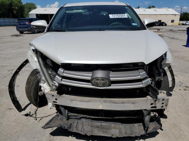 VIN 5TDZZRFHXJS249287 2018 Toyota Highlander, LE no.11