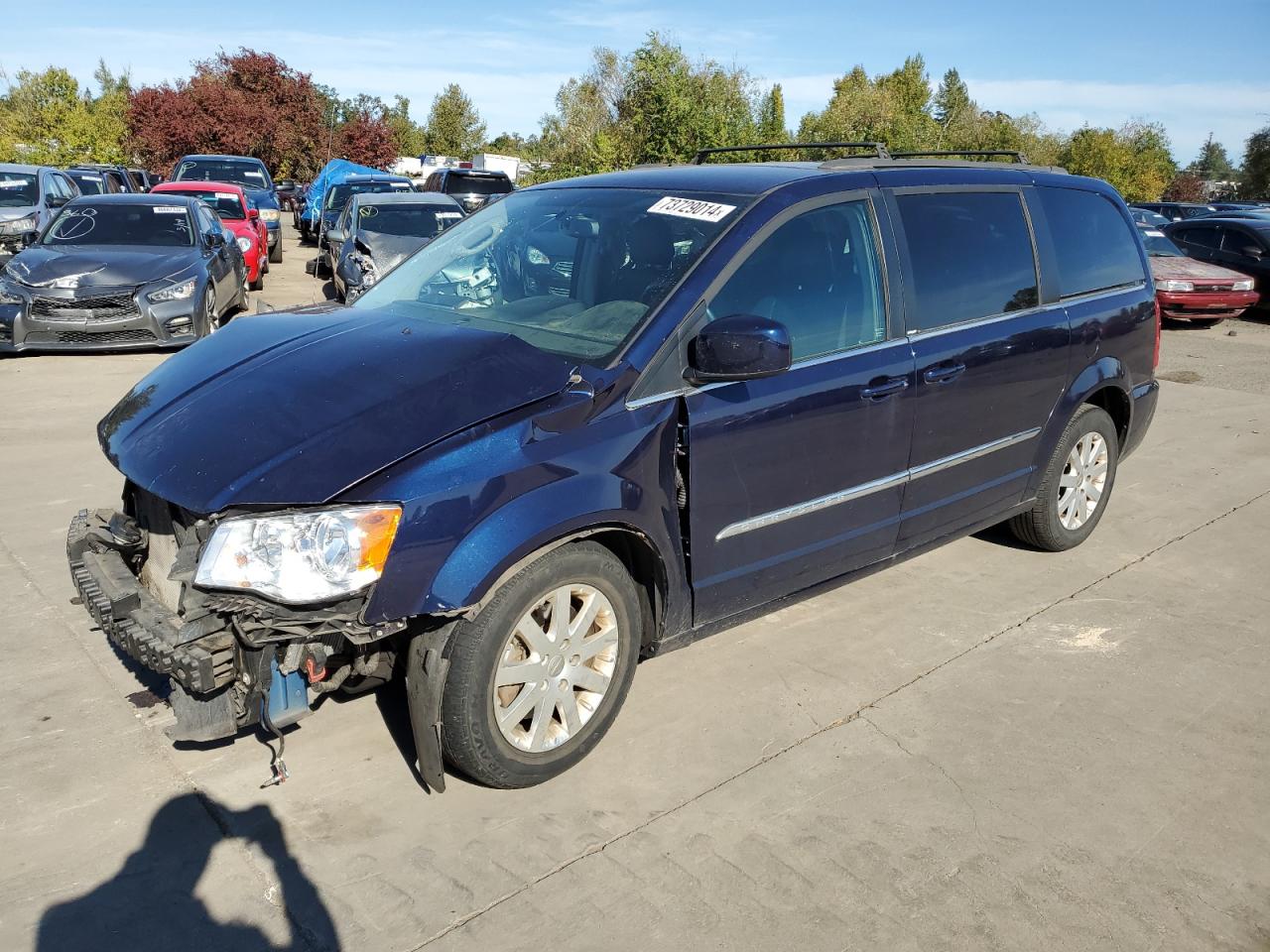 Lot #2957939773 2013 CHRYSLER TOWN & COU