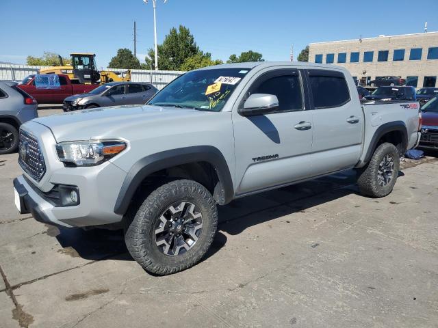 VIN 3TMCZ5ANXJM158998 2018 Toyota Tacoma, Double Cab no.1