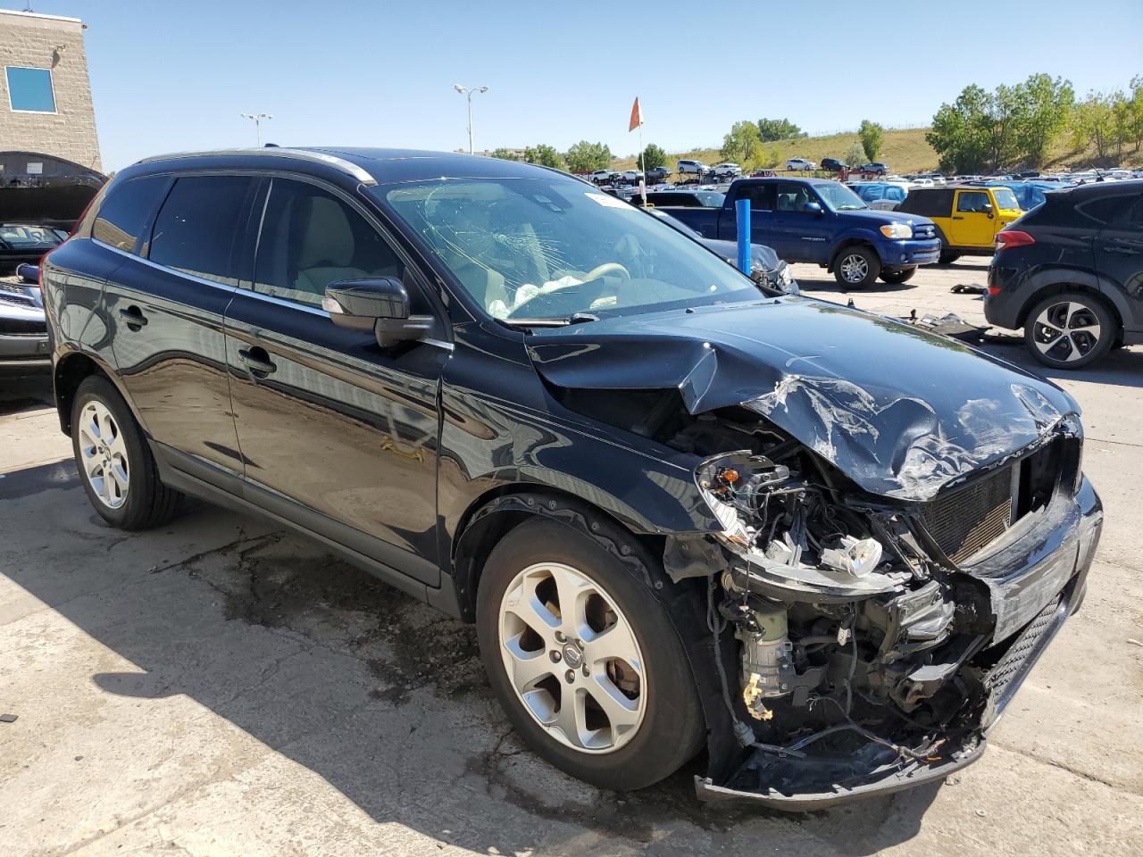 Lot #2969815275 2013 VOLVO XC60 3.2