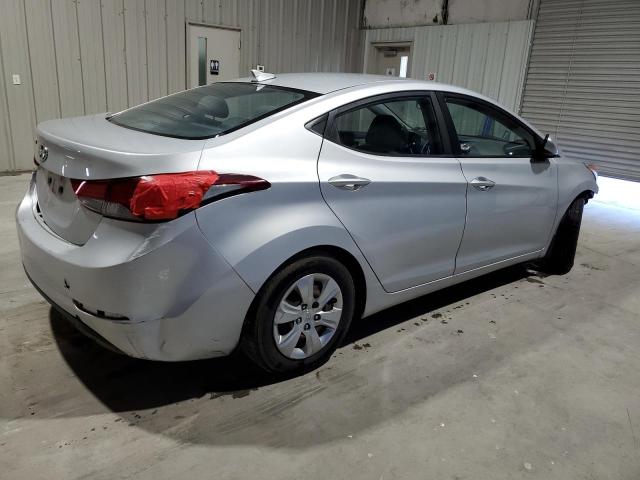 VIN KMHDH4AE9GU544071 2016 Hyundai Elantra, SE no.3