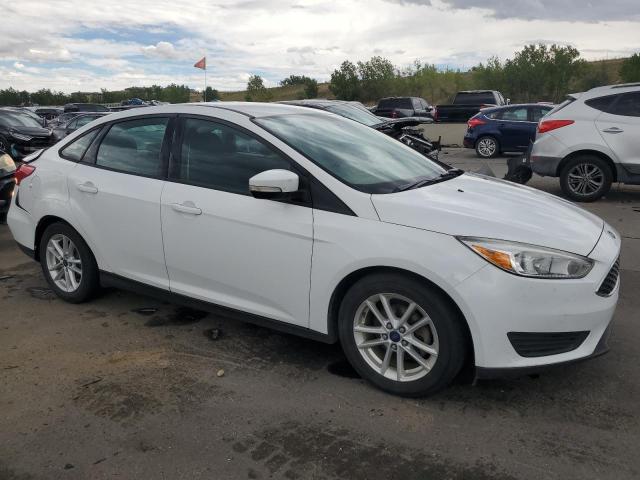 VIN 1FADP3F21GL208930 2016 Ford Focus, SE no.4