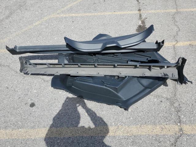 2017 NISSAN ROGUE S - KNMAT2MT4HP526811