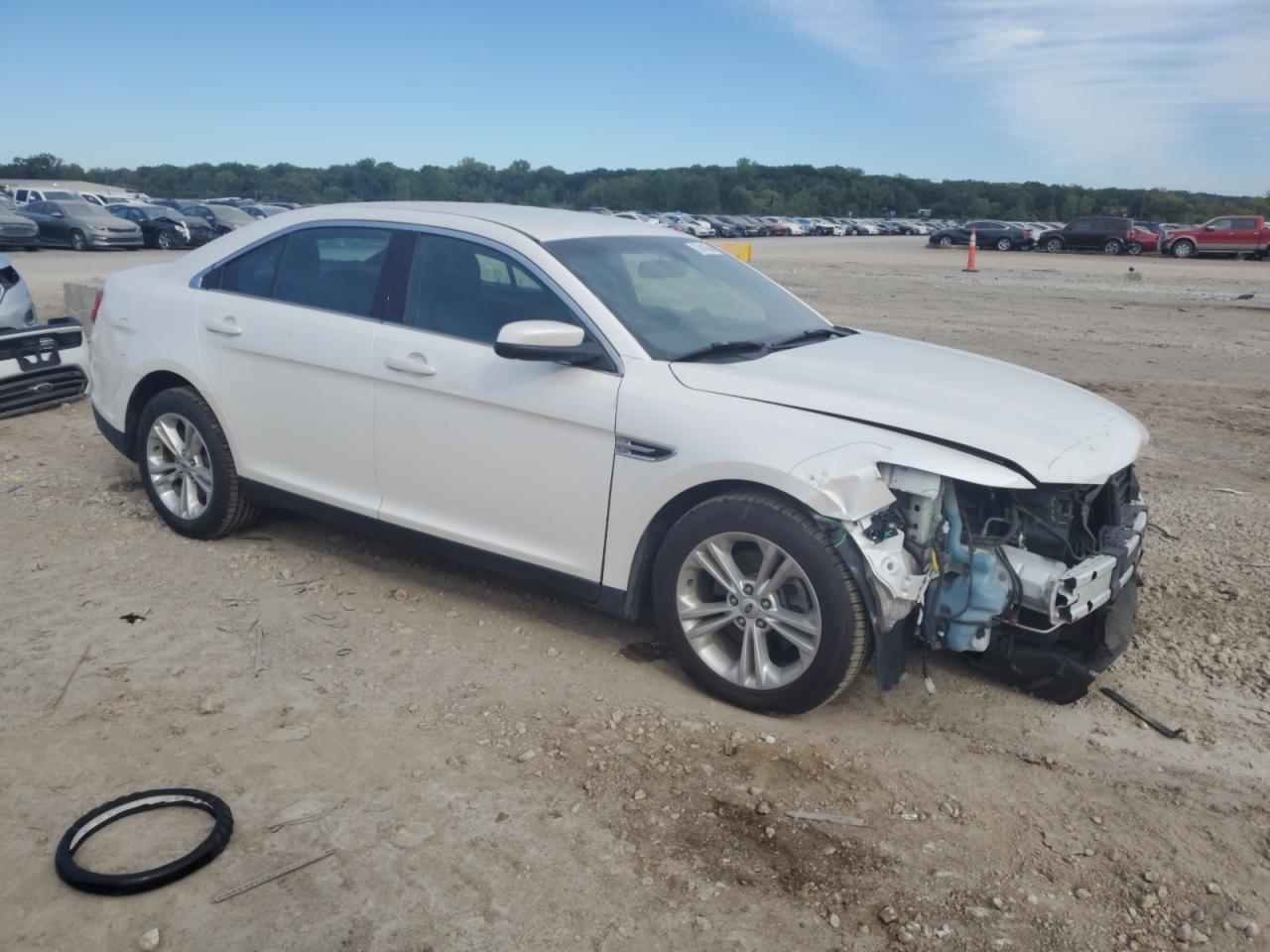 Lot #2877074112 2013 FORD TAURUS SEL