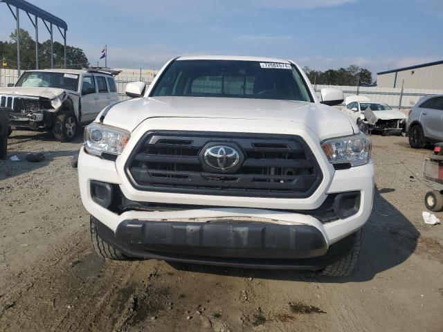 VIN 5TFAX5GN3KX140942 2019 Toyota Tacoma, Double Cab no.5