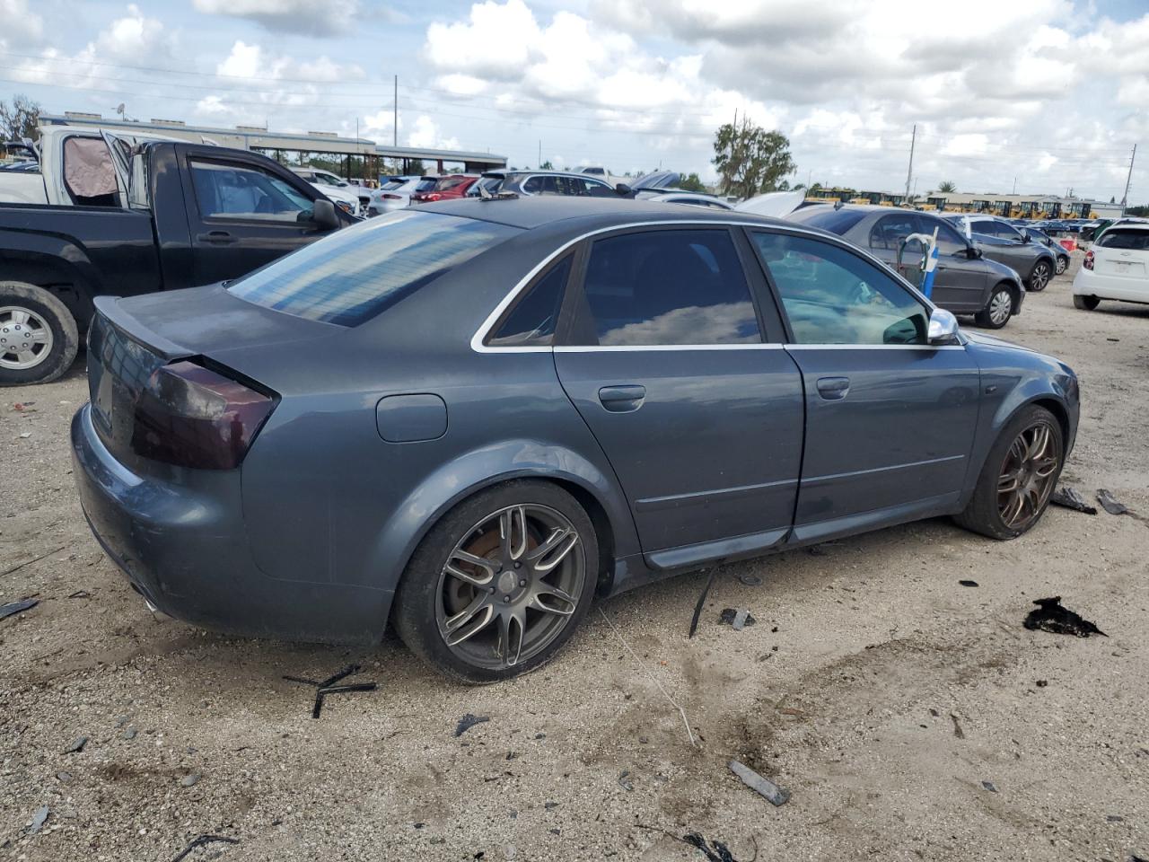 2005 Audi S4