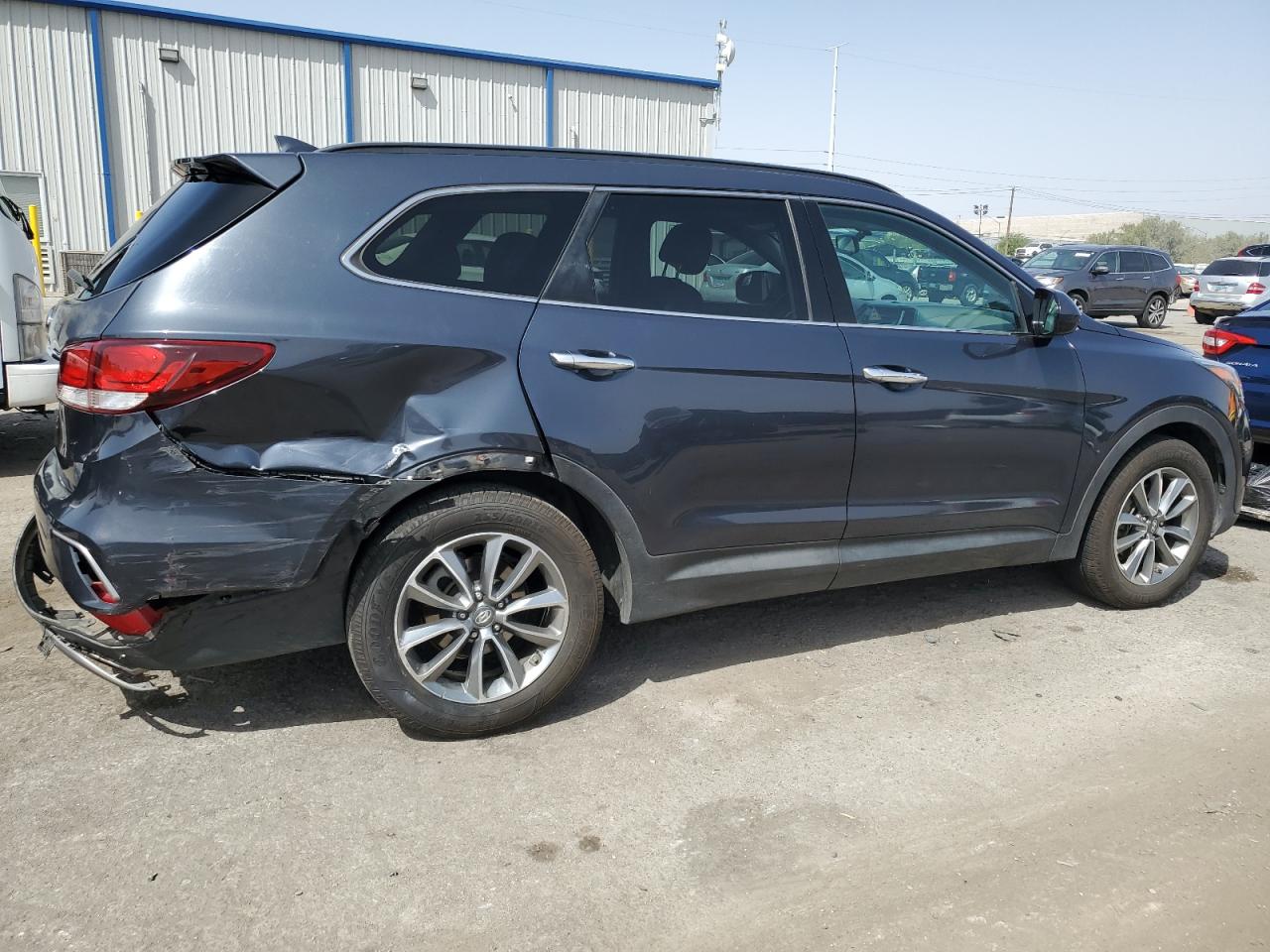 Lot #2845748821 2017 HYUNDAI SANTA FE S