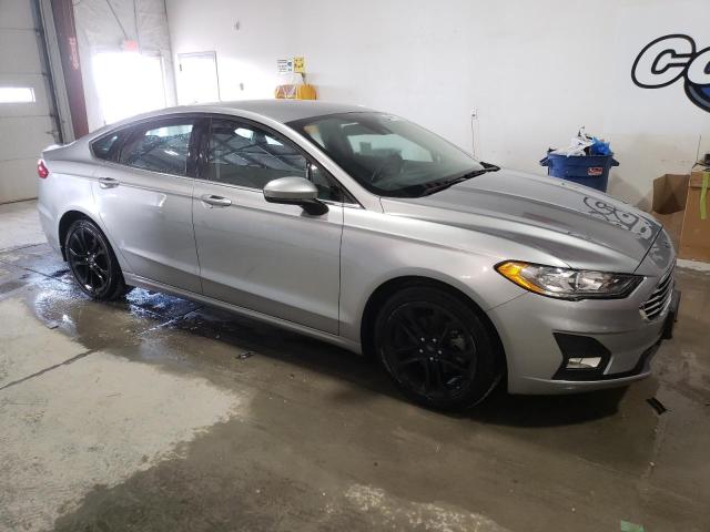 VIN 3FA6P0HD1LR228211 2020 Ford Fusion, SE no.4