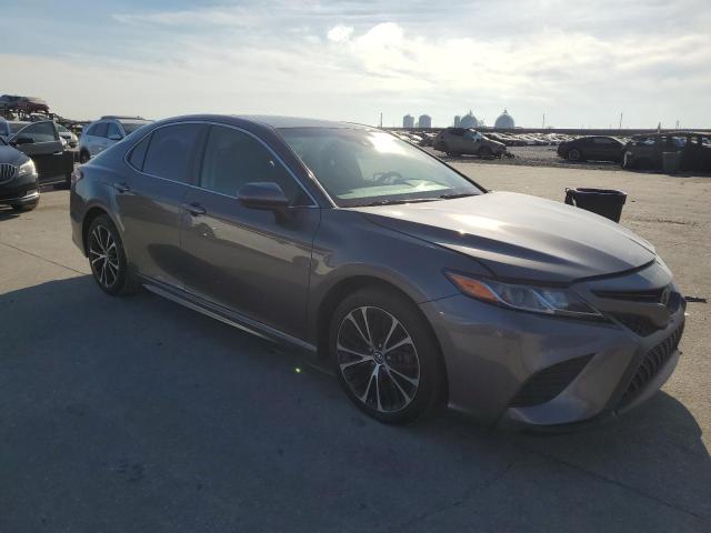 VIN 4T1B11HKXJU556548 2018 Toyota Camry, L no.4