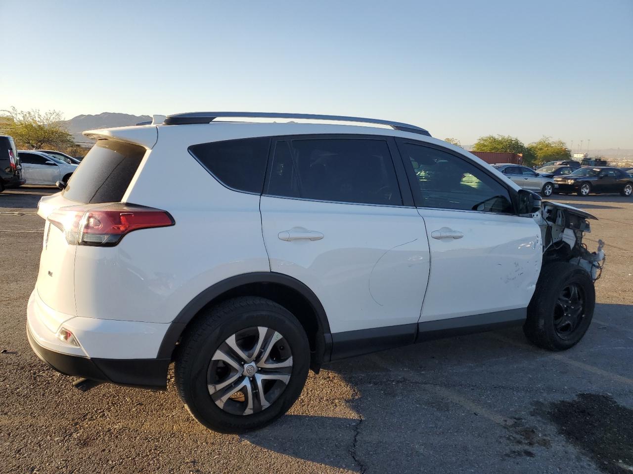 Lot #3026241260 2018 TOYOTA RAV4 LE