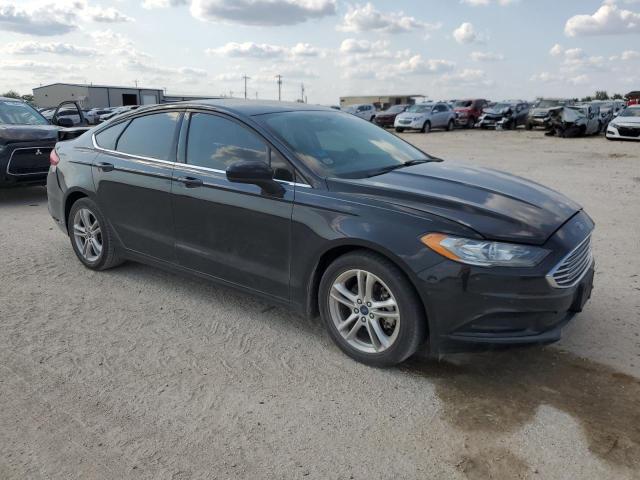 VIN 3FA6P0H76JR227370 2018 Ford Fusion, SE no.4