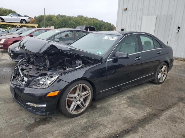 VIN WDDGF8AB7DR246319 2013 Mercedes-Benz C-Class, 3... no.1