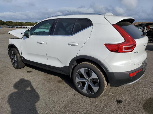 VIN YV4L12UE2R2300567 2024 Volvo XC40, Plus no.2