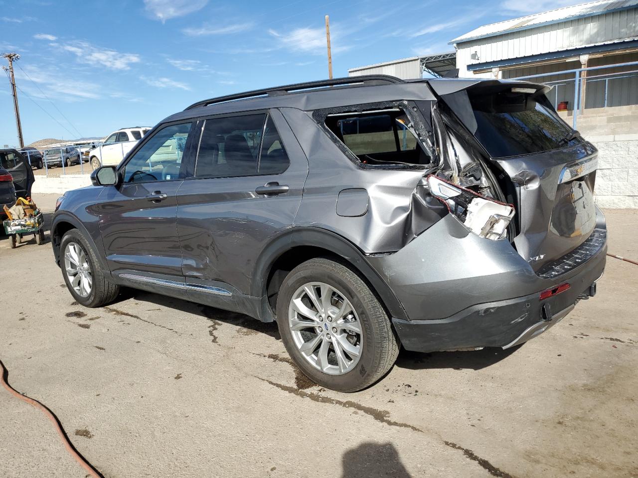 Lot #2874609109 2023 FORD EXPLORER X