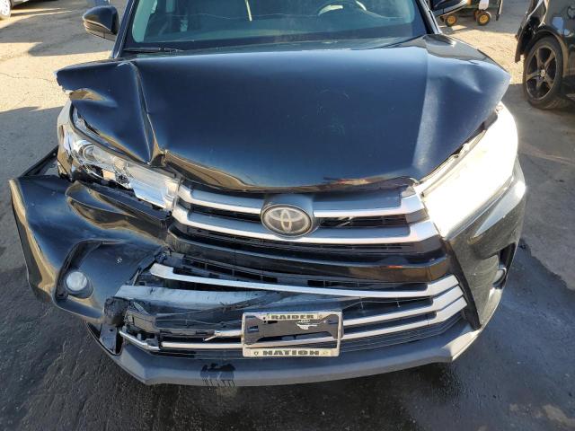 VIN 5TDKZRFH7HS211415 2017 Toyota Highlander, SE no.11