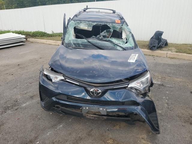 VIN JTMBFREV8JJ748488 2018 Toyota RAV4, LE no.5