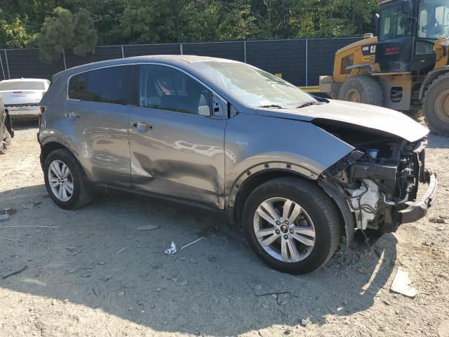 VIN KNDPMCAC8H7186886 2017 KIA Sportage, LX no.4