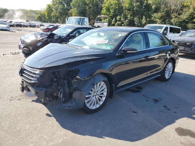 2016 VOLKSWAGEN PASSAT SE - 1VWBT7A32GC012657