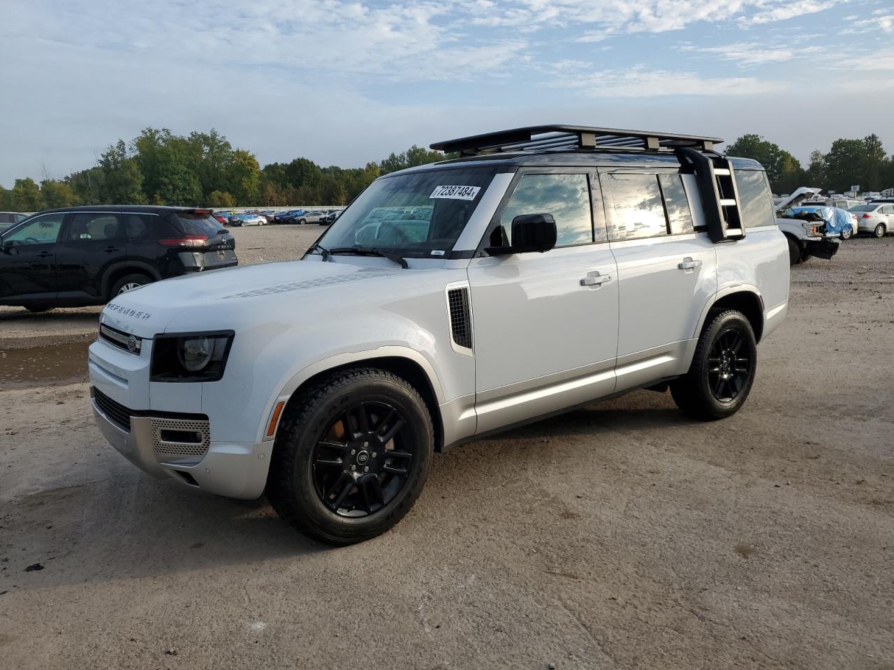 Land Rover Defender 2023 130 S