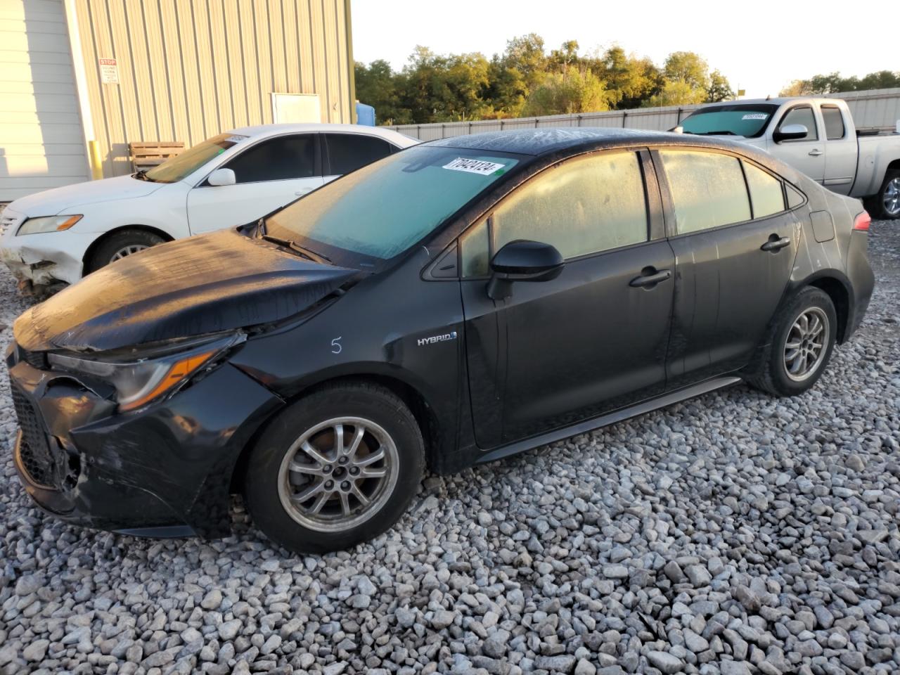 Lot #2943176387 2021 TOYOTA COROLLA LE