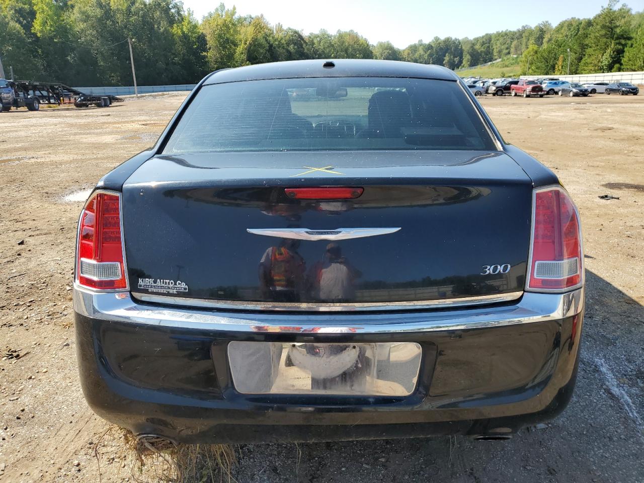 Lot #2869823949 2012 CHRYSLER 300 LIMITE