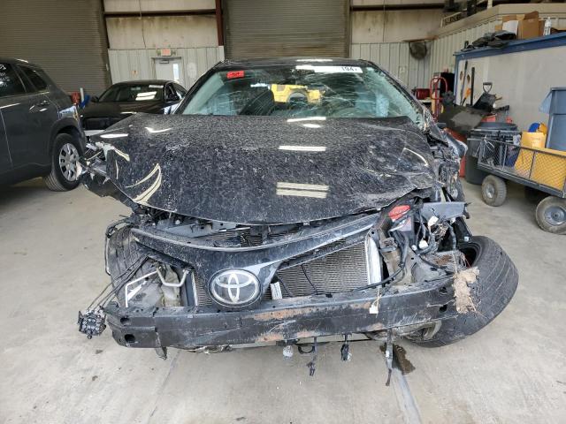 VIN 5YFBURHE3HP647740 2017 Toyota Corolla, L no.5