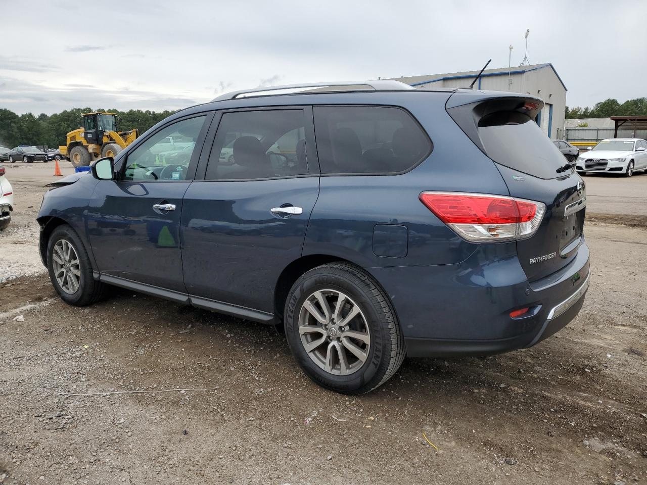 Lot #2828568237 2015 NISSAN PATHFINDER