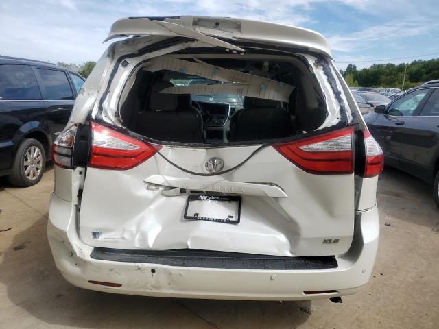 2015 TOYOTA SIENNA XLE - 5TDYK3DC8FS593339