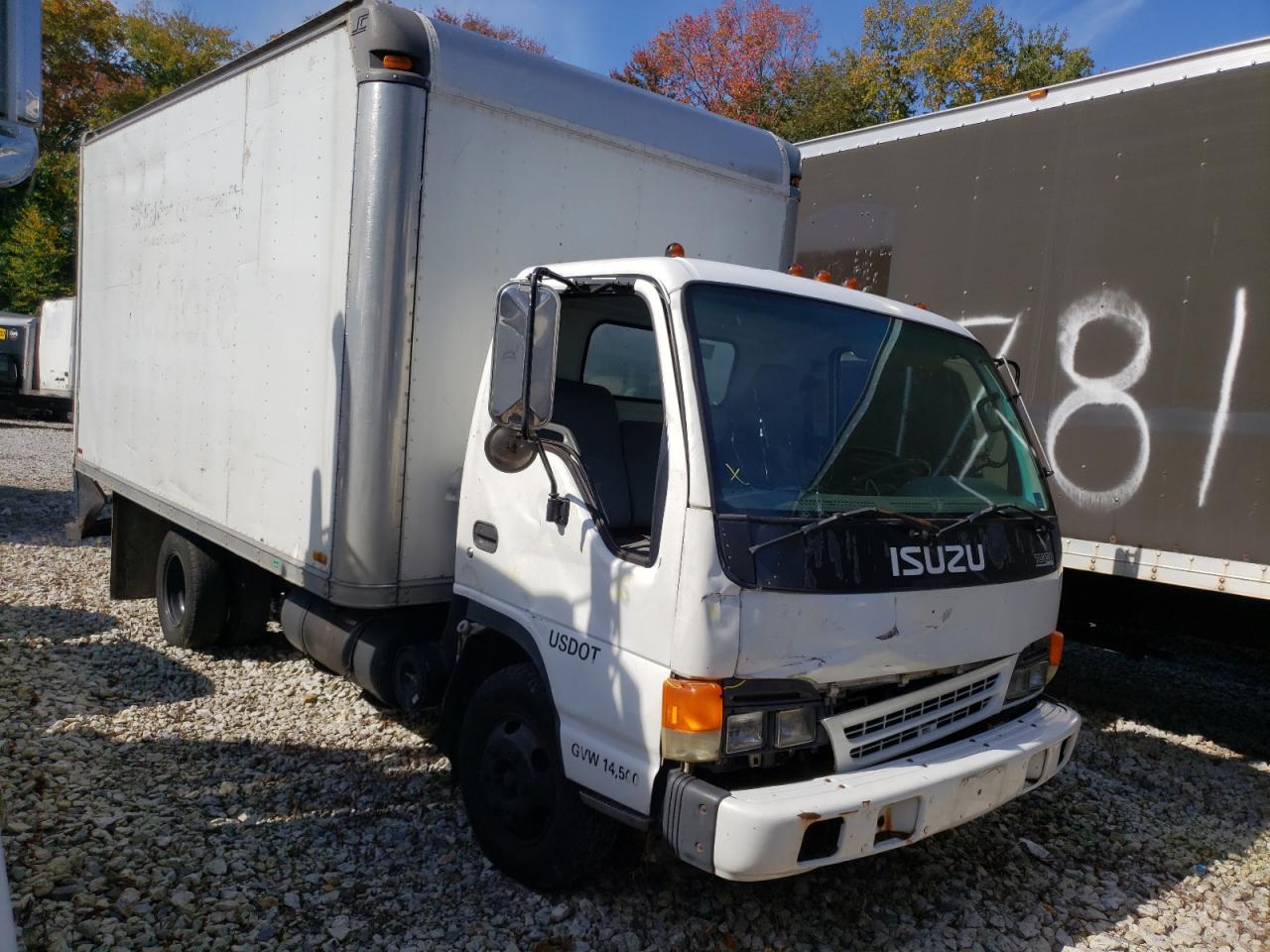 Lot #3030747088 2000 ISUZU NPR