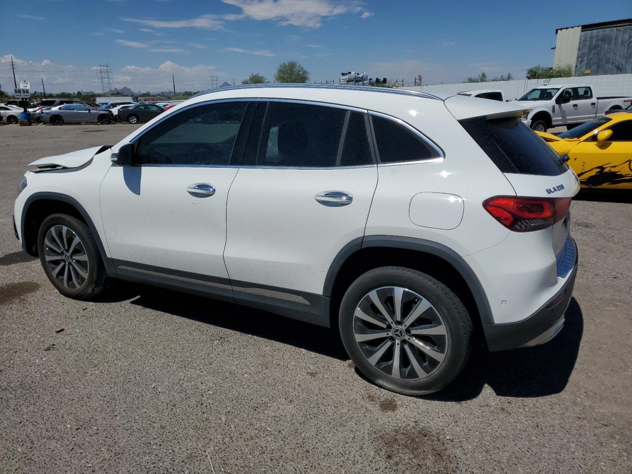 MERCEDES-BENZ GLA-CLASS 250