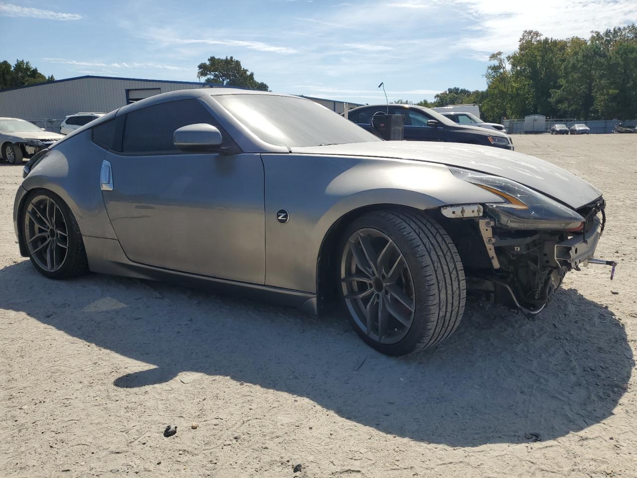 NISSAN 370Z BASE