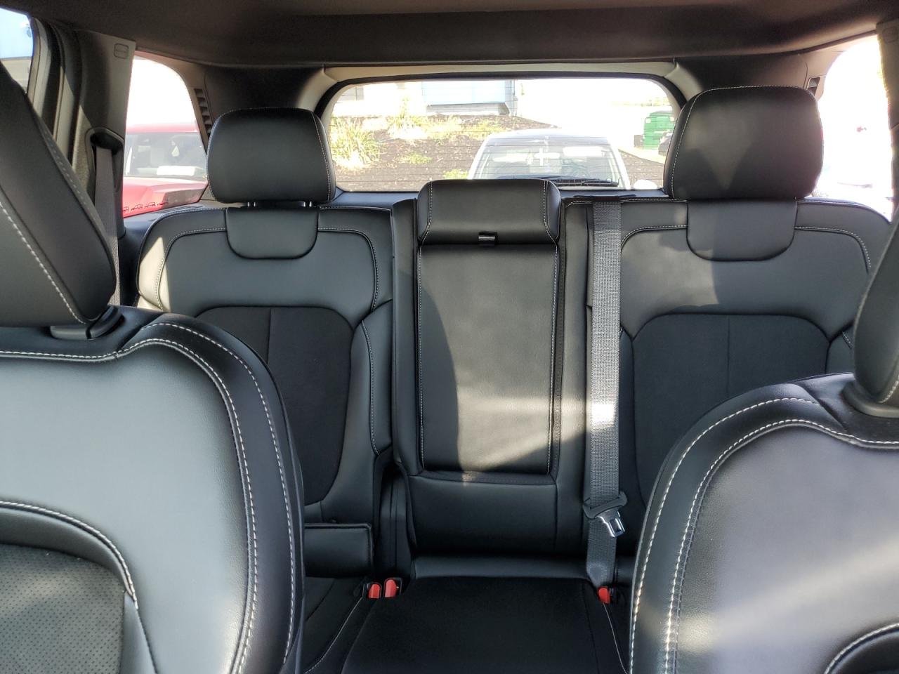 JEEP GRAND CHEROKEE LAREDO