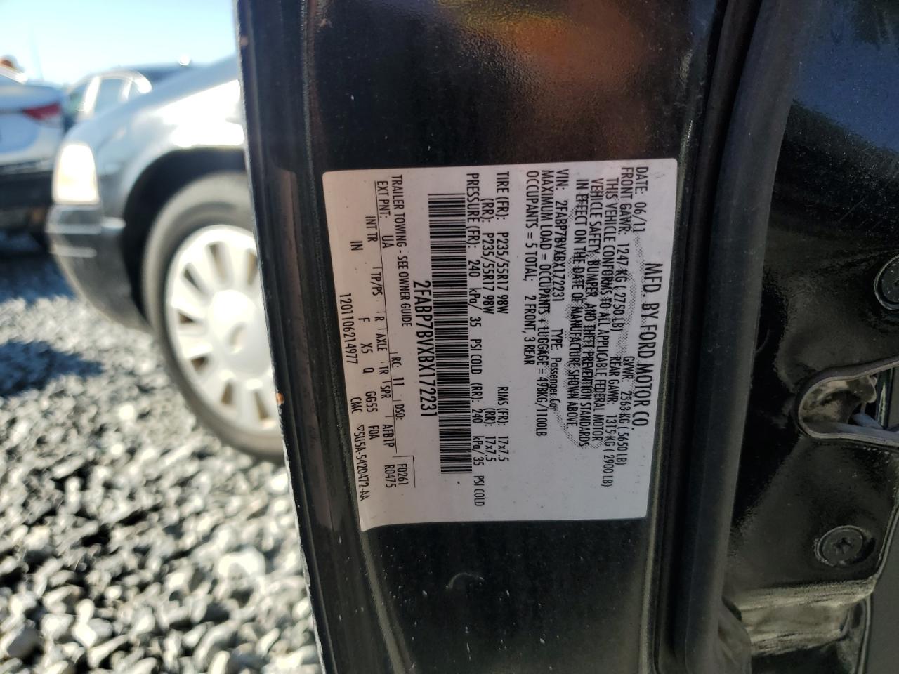 FORD CROWN VICTORIA POLICE INTERCEPTOR