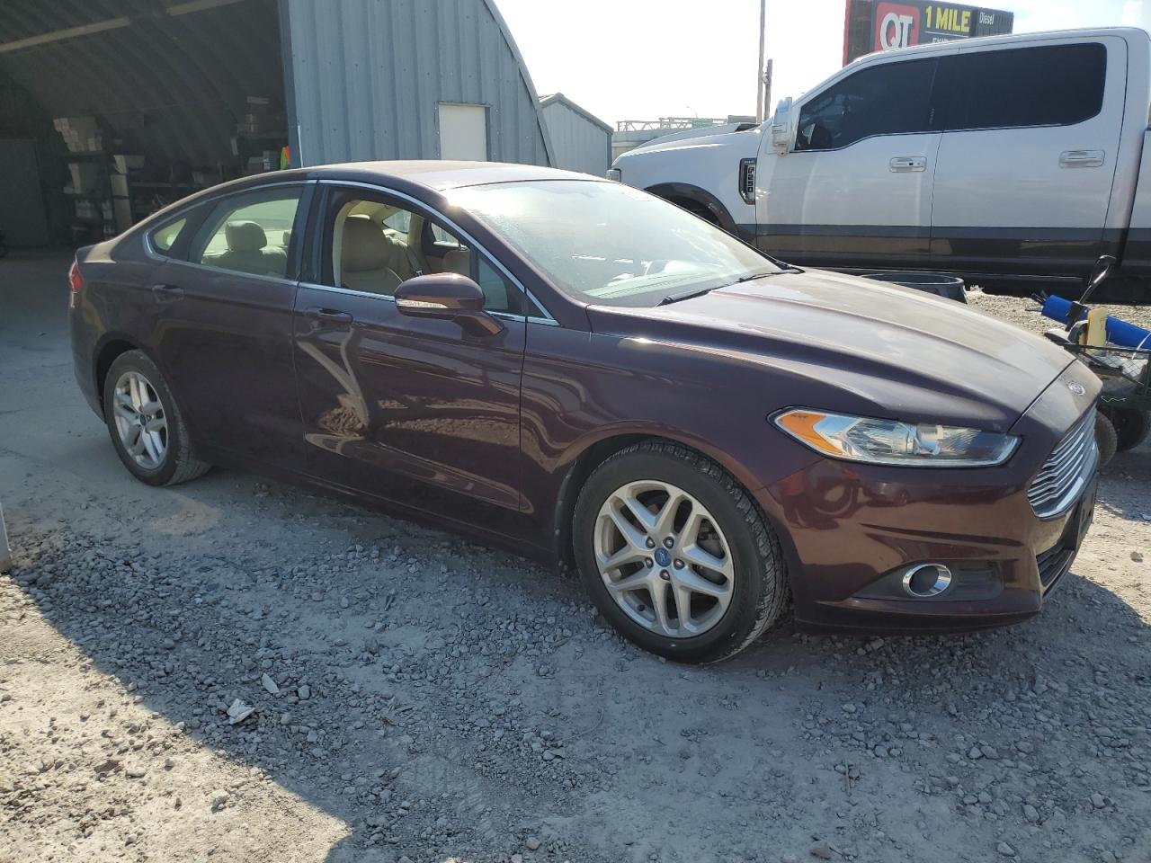 FORD FUSION SE