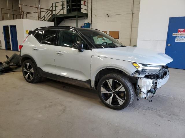 2021 VOLVO XC40 RECHA YV4ED3UR7M2588698