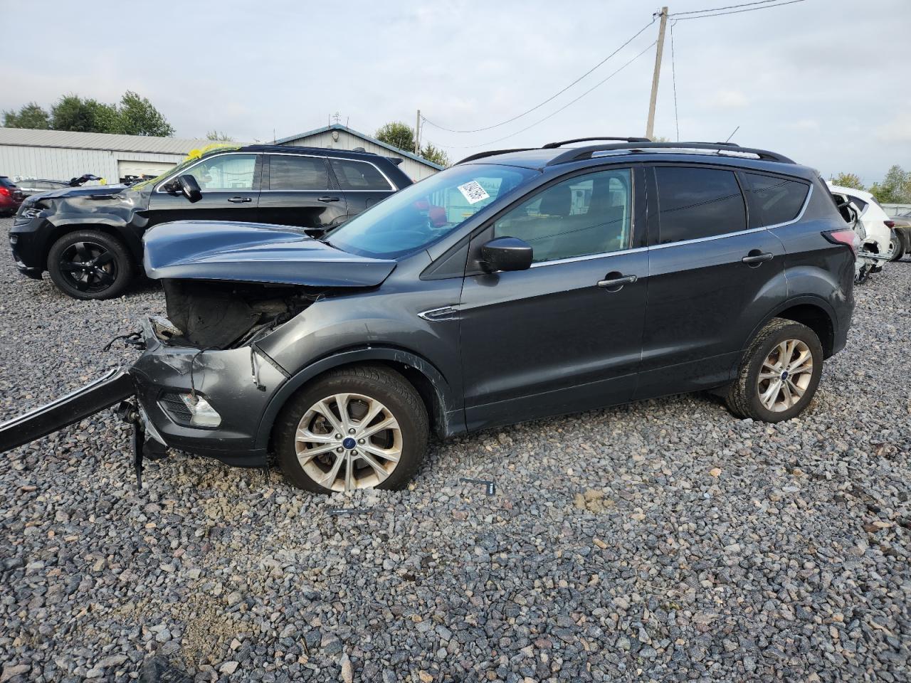 FORD ESCAPE SE