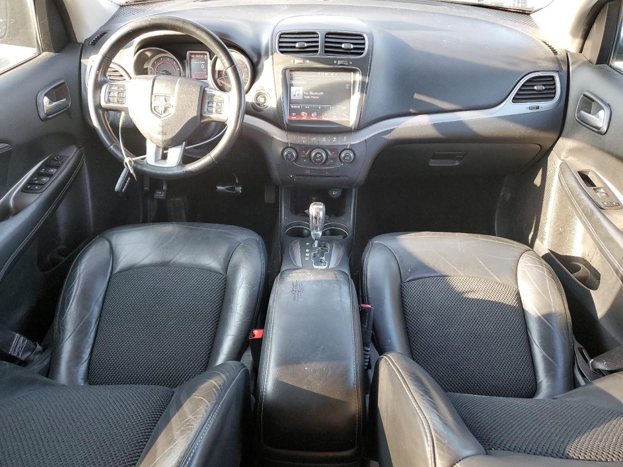 DODGE JOURNEY CROSSROAD