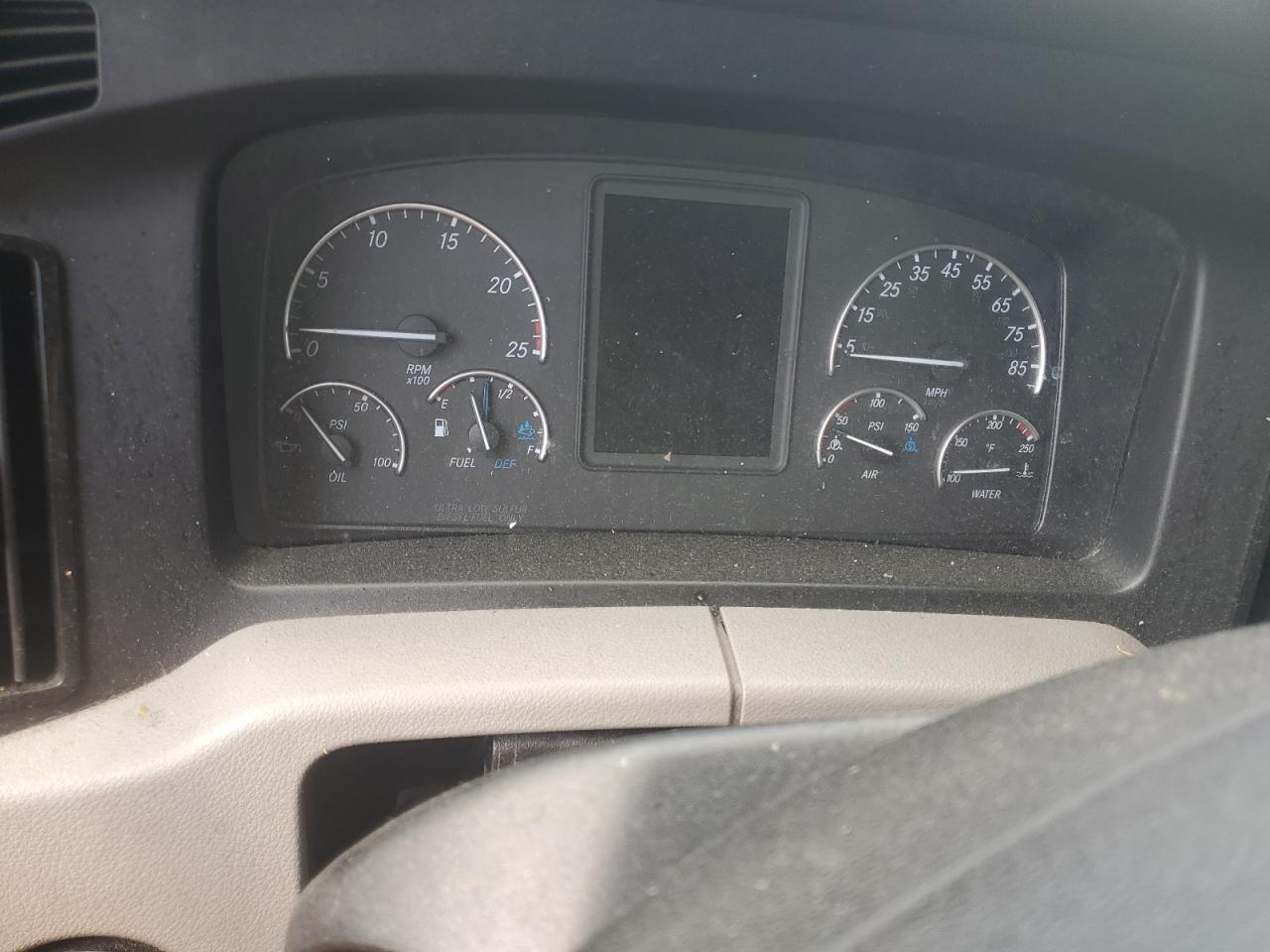 Lot #3270042333 2021 FREIGHTLINER CASCADIA 1